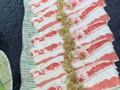 -臻牛烤肉