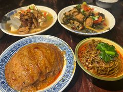 -蓝田九大碗民俗食府(蓝田店)
