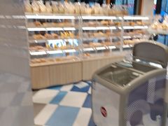 面包甜点陈列柜-85度C(福州连江万星店)