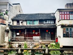 -丝绸小镇荻港古村