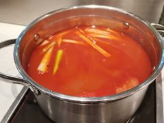 -百品聚旋转火锅(号外店)