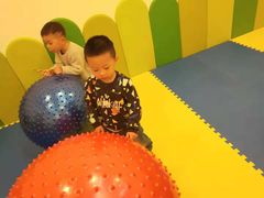 -婴智贝佳蒙特梭利早教托育中心(杨浦店)