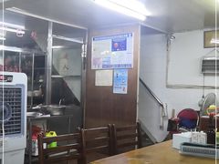 大堂-东兴牛肉店(庄府巷店)