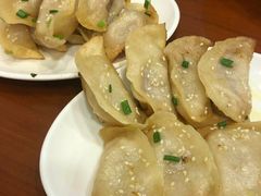 -小姜锅贴(凤凰街店)
