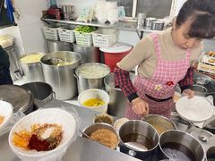 -老字号正宗四川麻辣烫(重庆路店)