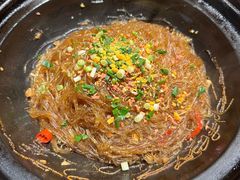 -富正毅三下锅·湘西韵味(天门山索道店)