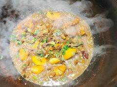 -锅老头海鲜铁锅炖