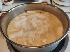 -煲王粤菜餐厅(中侨中心店)