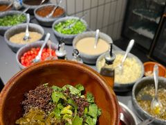 -黔有有贵州酸汤夺夺粉火锅(五味十字店)