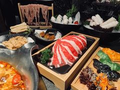 -湊湊火锅·茶憩(上海合生汇店)