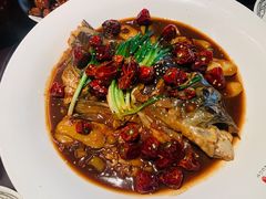 葱焖鱼头-上名堂·鱼头好吃(体育场路店)