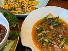 -老滇山寨•云南特色菜•地方菜•民族风情歌舞表演(金碧店)