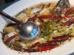 -江渔儿酸菜鱼(万科东荟城店)