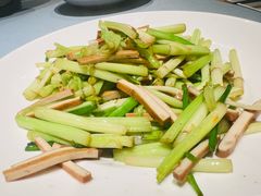 -吴越荣记苏州菜·松鼠桂鱼 100% 活鱼现做(月光码头店)