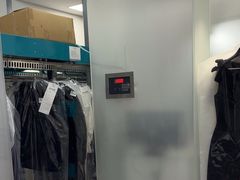 -福奈特洗衣·洗鞋·奢侈品护理(东建路店)