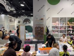 -MINI MARS KIDS CLUB亲子家庭中心(长宁天山店)