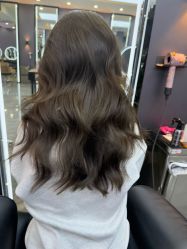 -藤野造型烫染·漂发