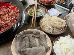-黄潇洒老火锅(九眼桥宏济巷店)