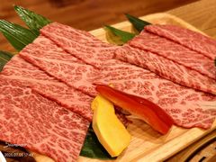 -炼火烤肉店