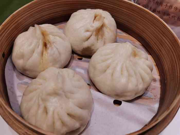 金包子(金银潭永旺店)-"[薄荷]环境:地点在4楼正中间,手扶电梯.