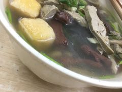鸭血粉丝-鸡鸣汤包(广东路店)