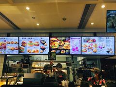 -肯德基(成山路地铁站店)