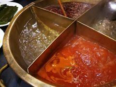 -沸炉重庆老火锅(军事博物馆店)