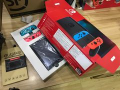 -上海南东电玩(上海置地广场周大福店)