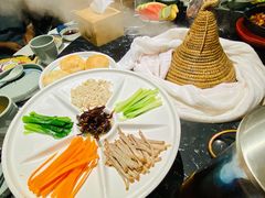 鸡丝米线-云海肴云南菜·蒸汽石锅鱼(青岛万象城店)