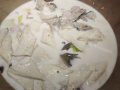 石锅鱼-滇香肴·云南菜蒸汽石锅鱼(云南北路店)