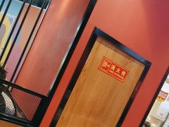 -渝是乎酸菜鱼·川渝小炒(新世界百货望京店)