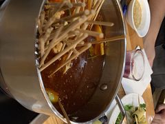 -洪忠涮烤王(嵩山路店)