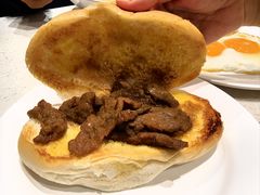 焗沙爹牛肉包-香港新发烧腊茶餐厅(水围店)