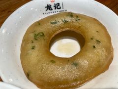 葱油粑粑-湘人龙记老长沙米粉(鸟巢店)