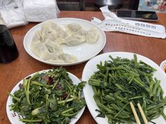 -东北四季饺子王(华山路店)