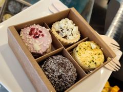 -星巴克臻选(威海威高广场店)