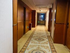 -维也纳酒店(广州南站汉溪长隆地铁站景区店)