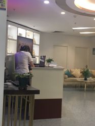 大堂-痘院长·祛痘·皮肤管理