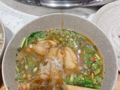 牛蛙-肖肖酸萝卜鱼火锅(总店)