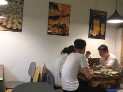 大堂-食爺炭炉鸡煲·烧烤