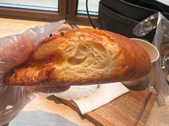 -VERIE BAKEHOUSE