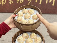 -馋三尺蟹粉小笼(人民广场店)