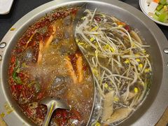 -沸炉重庆老火锅(军事博物馆店)