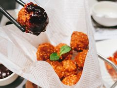 老北京干炸丸子-小大董·烤鸭(观景餐厅·南京西路店)