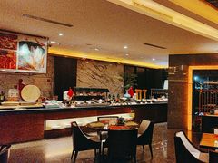 -岷山饭店-芝芝自助餐厅