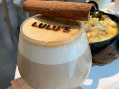 -露露家咖啡店