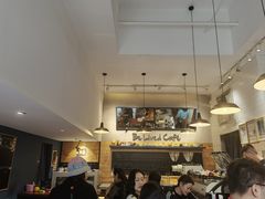 -Be Lived Cafe比例咖啡(摩天轮店)