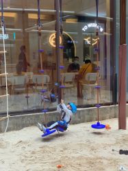 -PIPIKINGDOM皮皮王国欢乐号(欢乐海岸购物中心店)