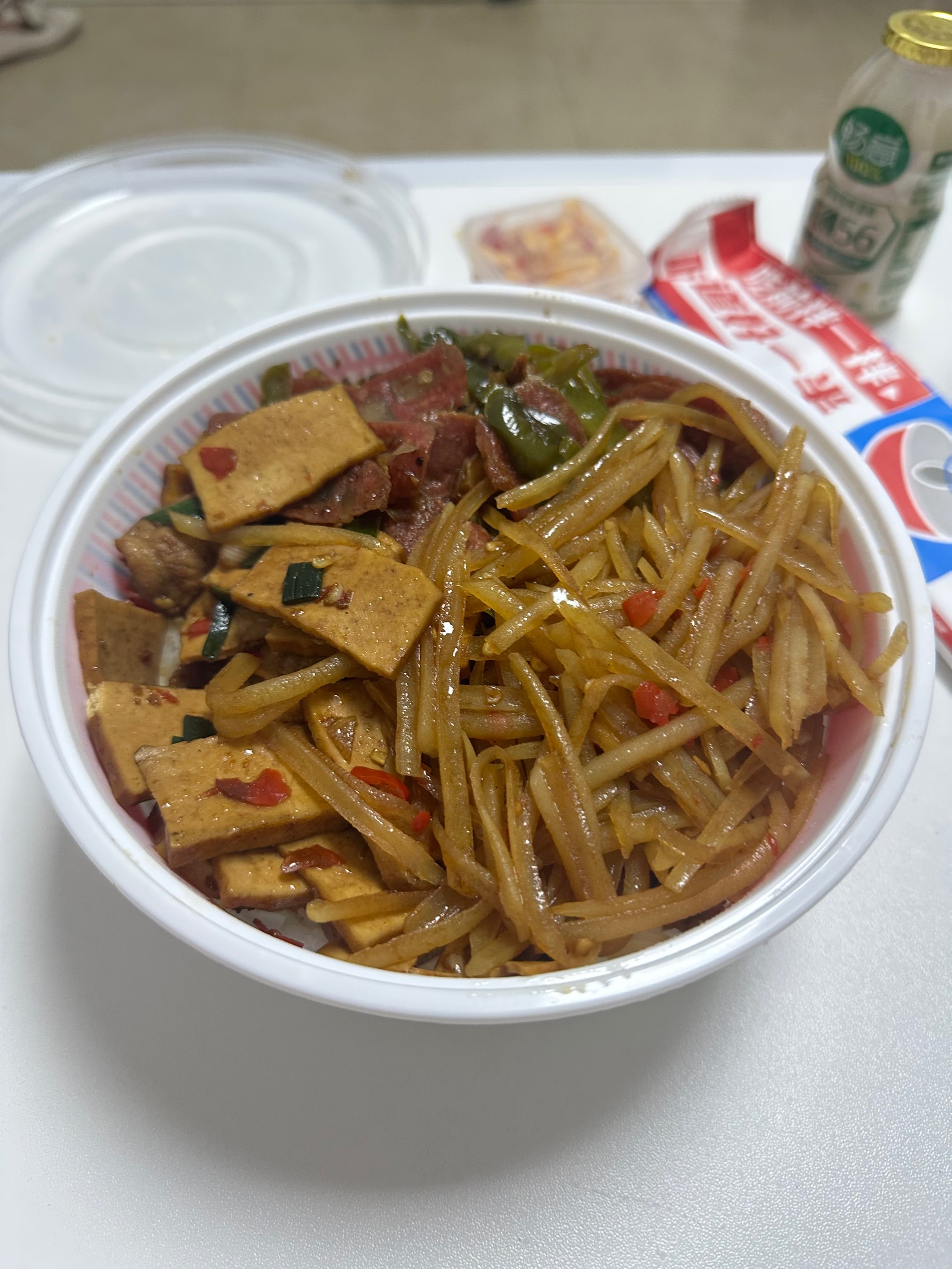 霸碗盖码饭