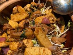 -胡须佬鸡煲四季火锅(海雅缤纷城店)